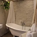 La Petite Maison * Menton