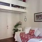 La Petite Maison