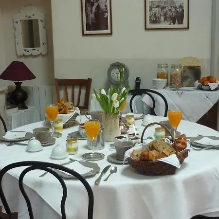 La Petite Maison Nocleg ze śniadaniem